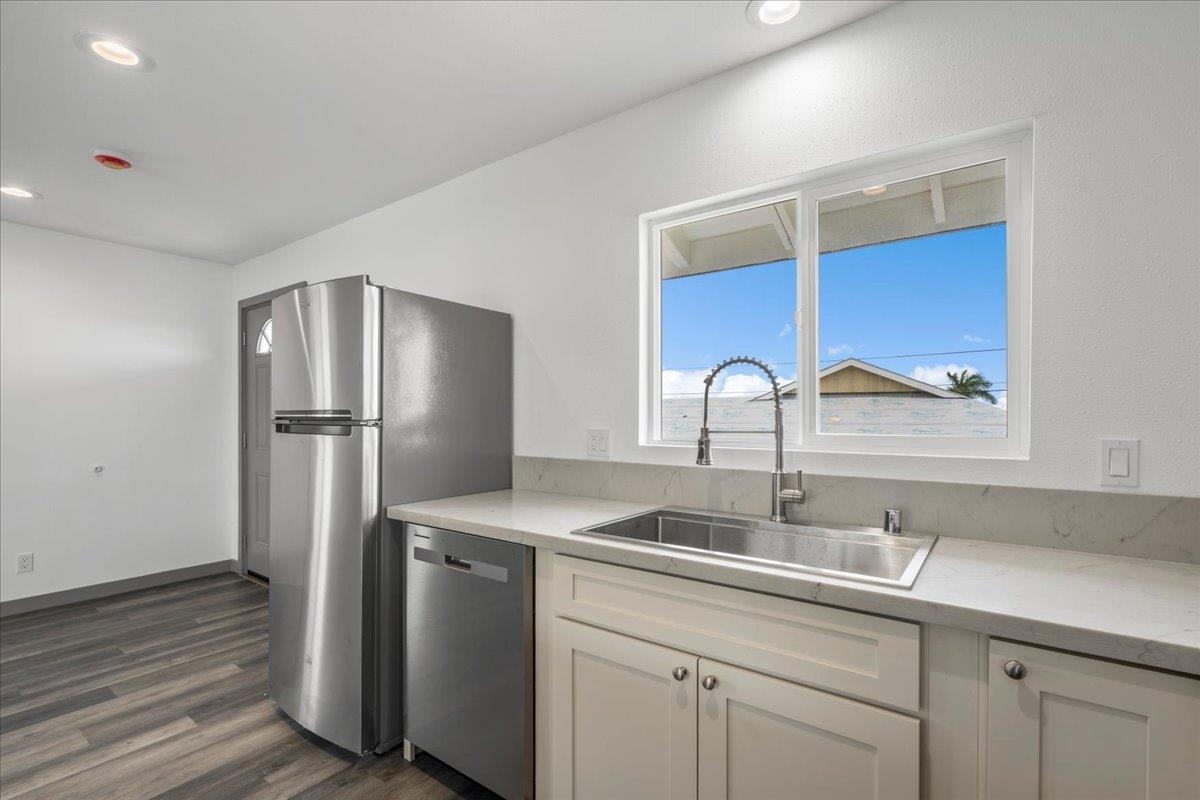 310  Front St , Lahaina home - photo 13 of 46