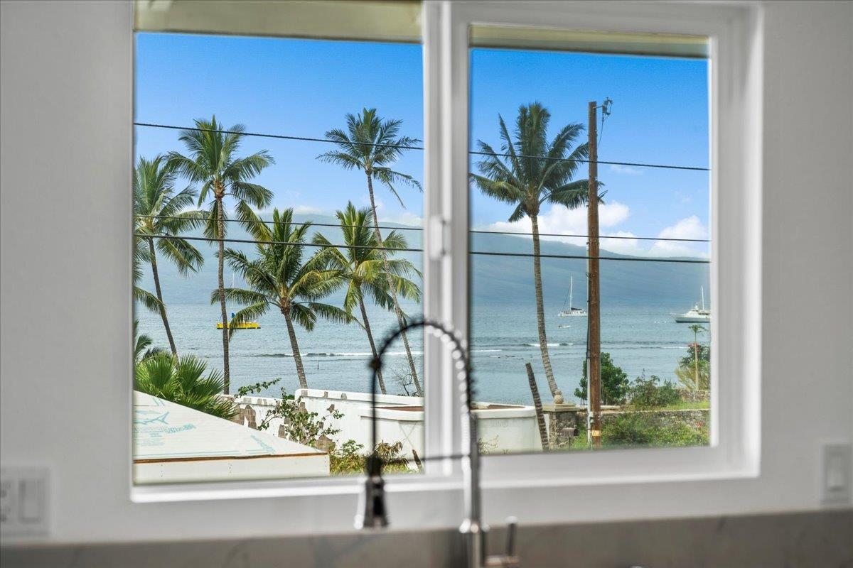 310  Front St , Lahaina home - photo 3 of 46