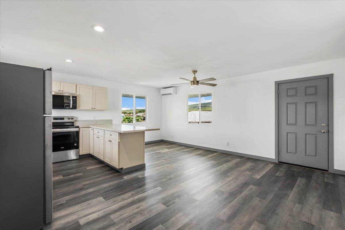 310  Front St , Lahaina home - photo 21 of 46