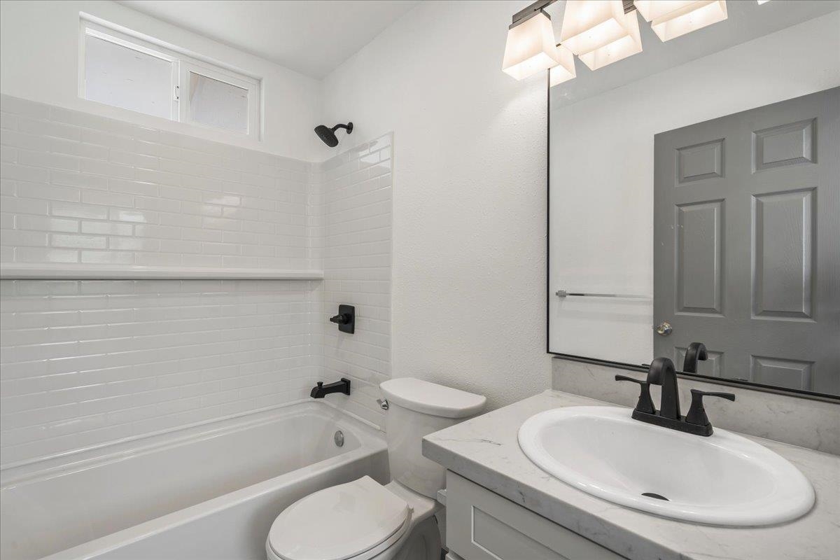 310  Front St , Lahaina home - photo 32 of 46