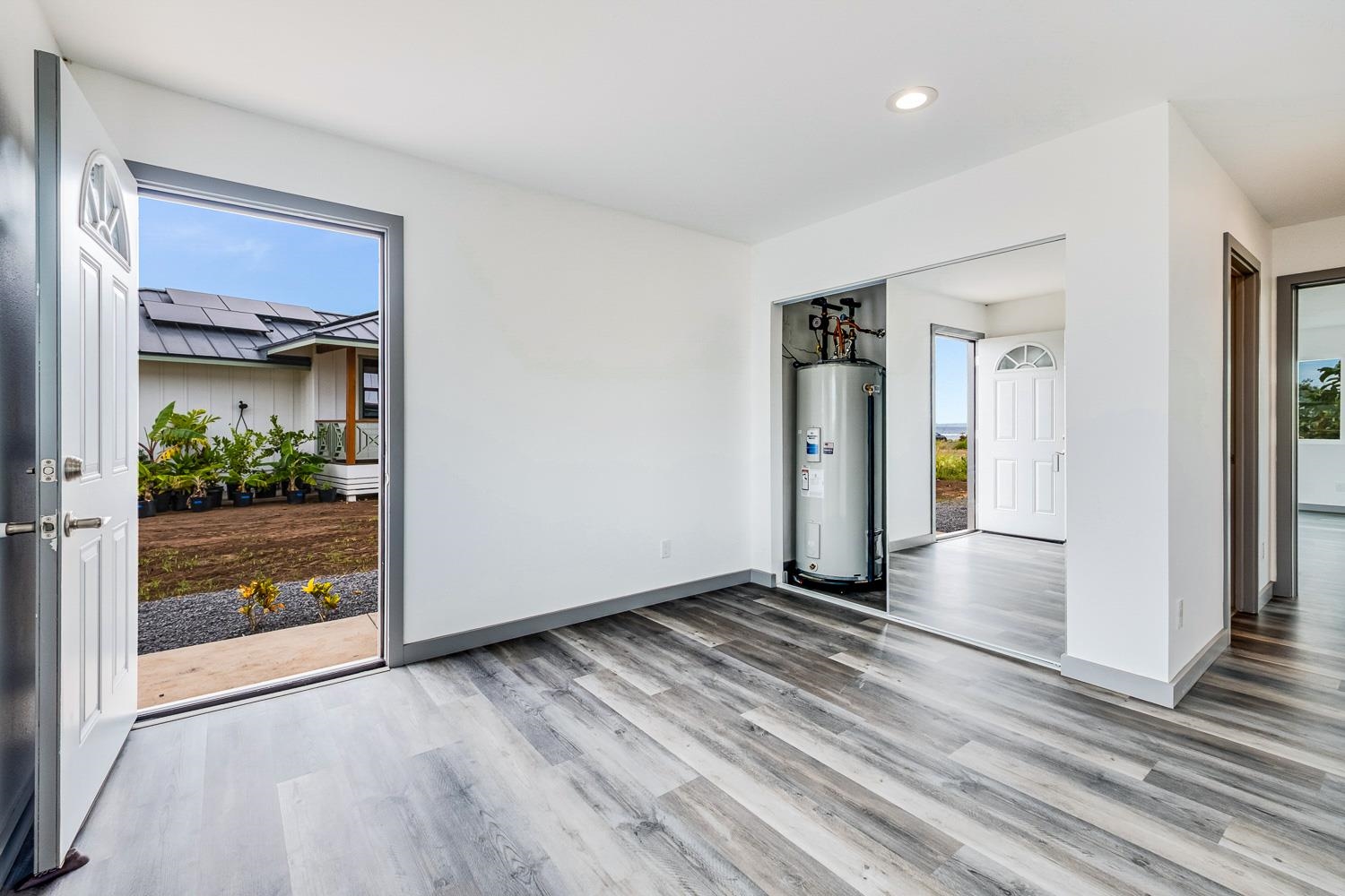 310  Front St Shark Pit, Lahaina home - photo 41 of 50