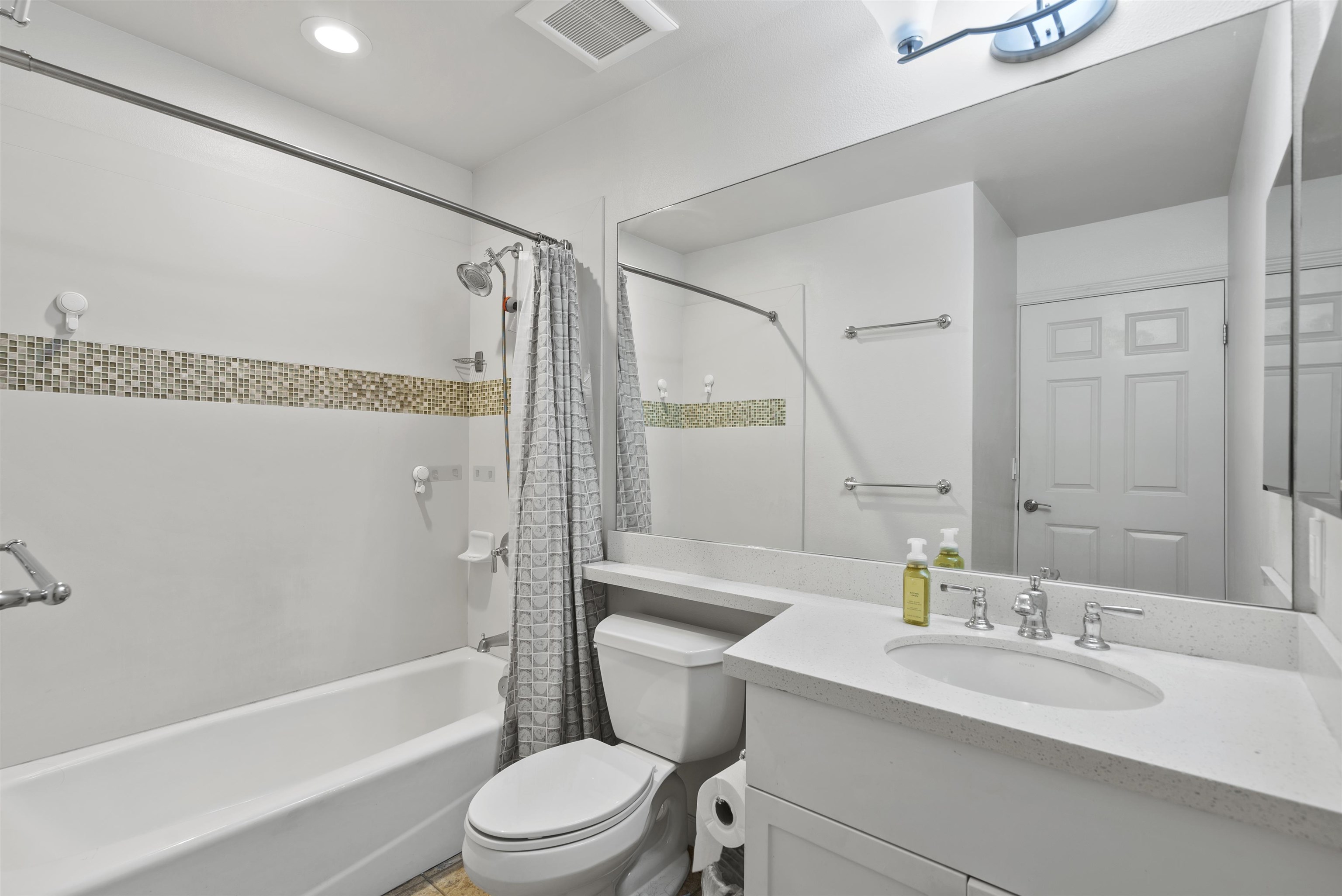 Kahoma Village condo # 1-101, Lahaina, Hawaii - photo 34 of 41