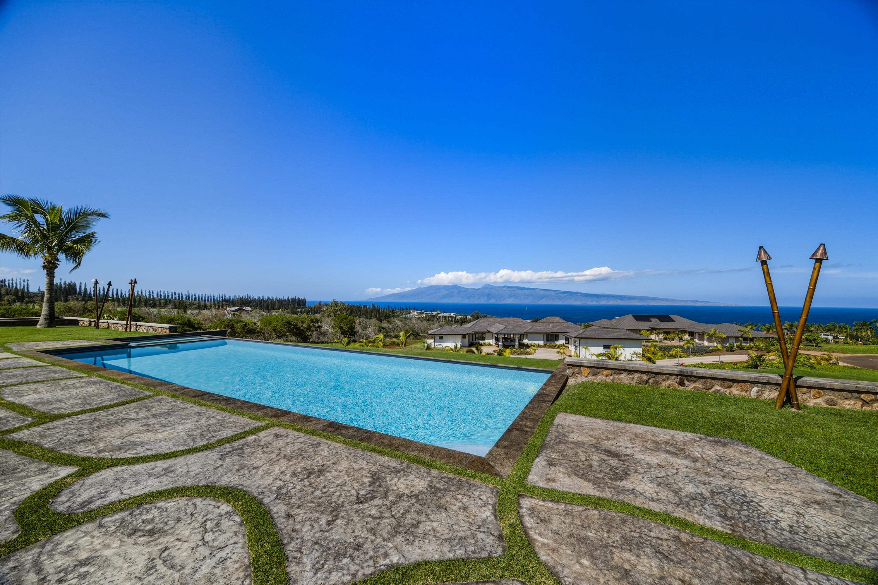 310  Mahana Ridge St Kapalua, Kapalua home - photo 13 of 50