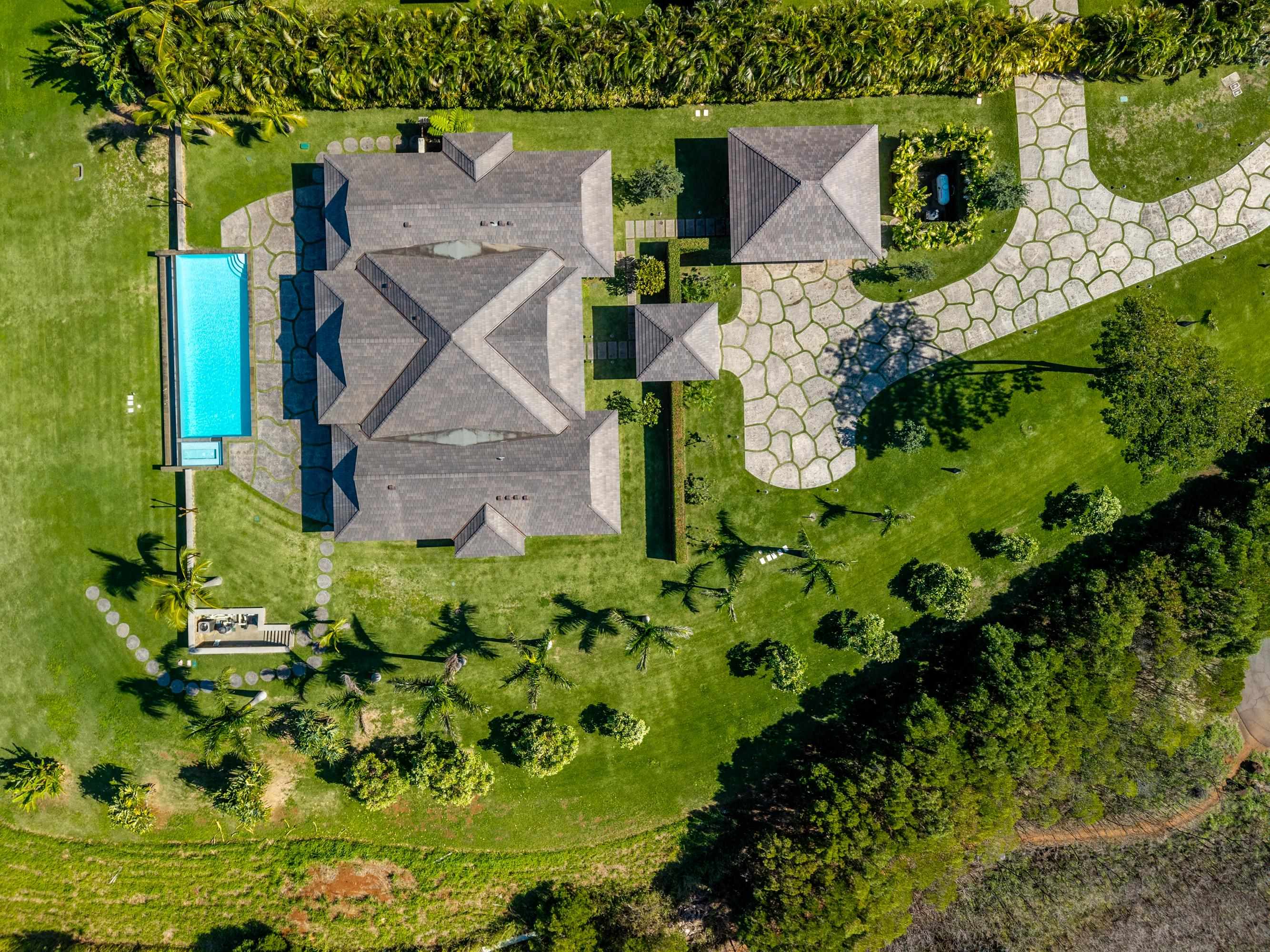 310  Mahana Ridge St Kapalua, Kapalua home - photo 17 of 50