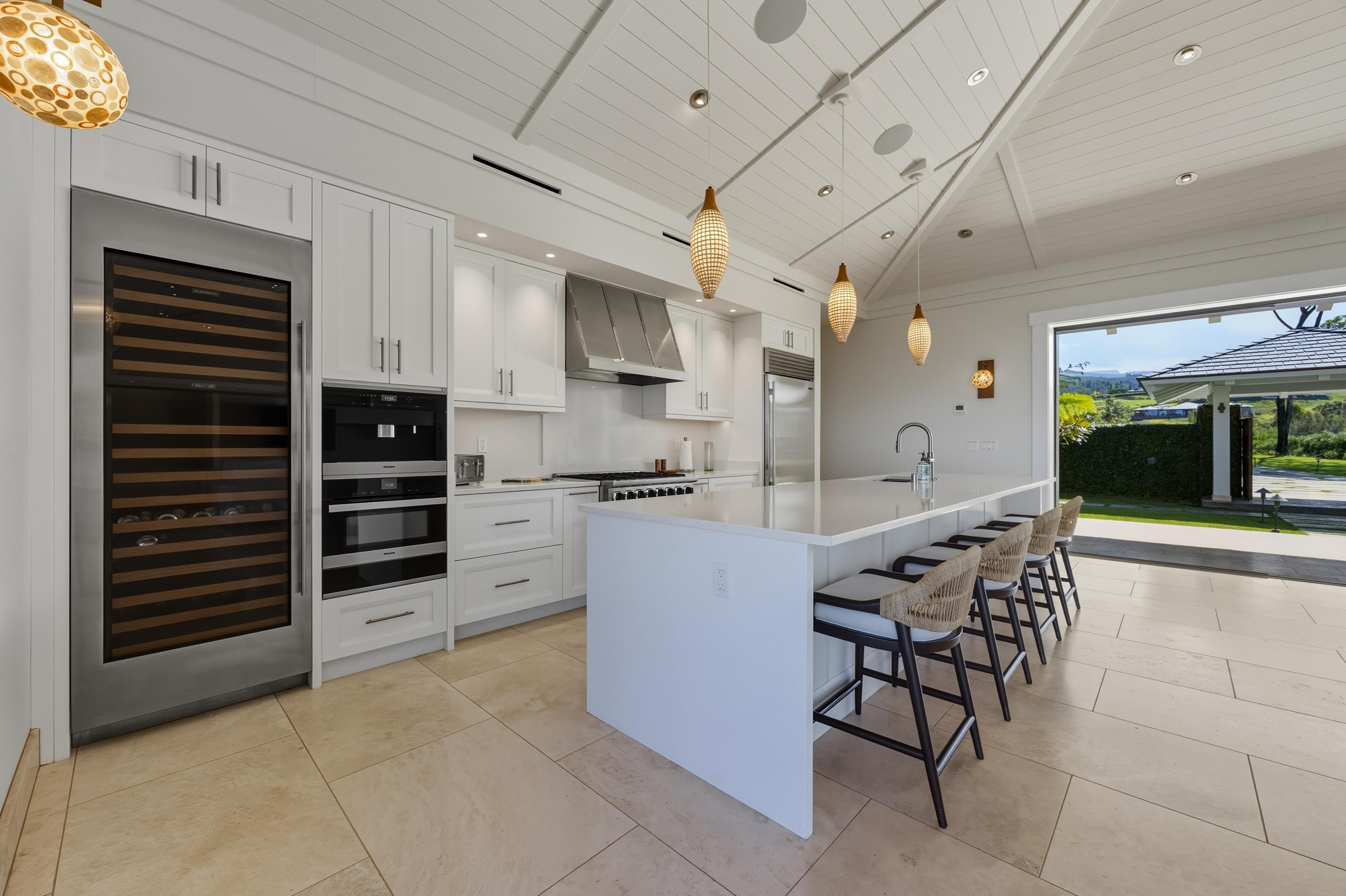 310  Mahana Ridge St Kapalua, Kapalua home - photo 21 of 50