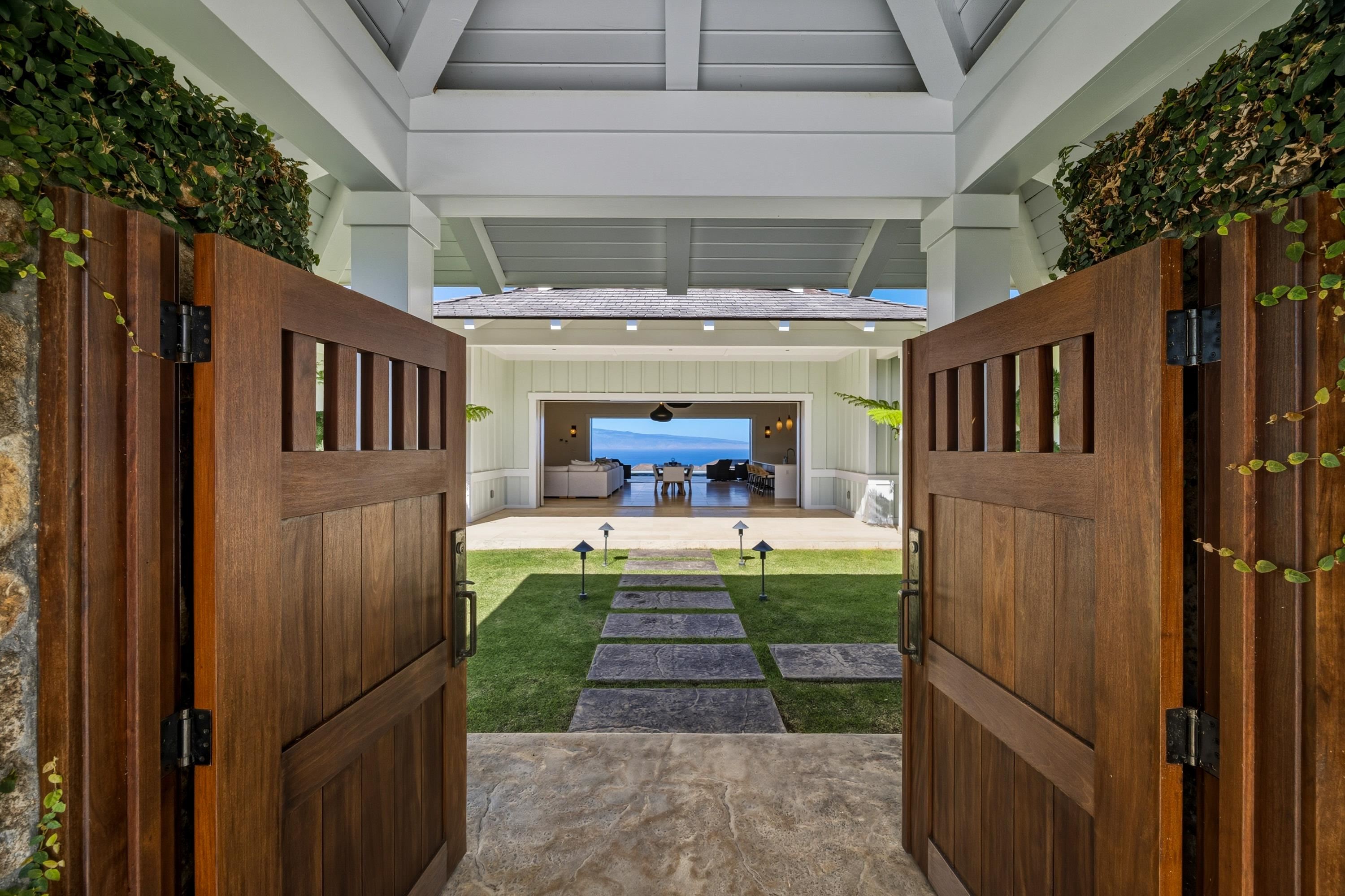 310  Mahana Ridge St Kapalua, Kapalua home - photo 28 of 50