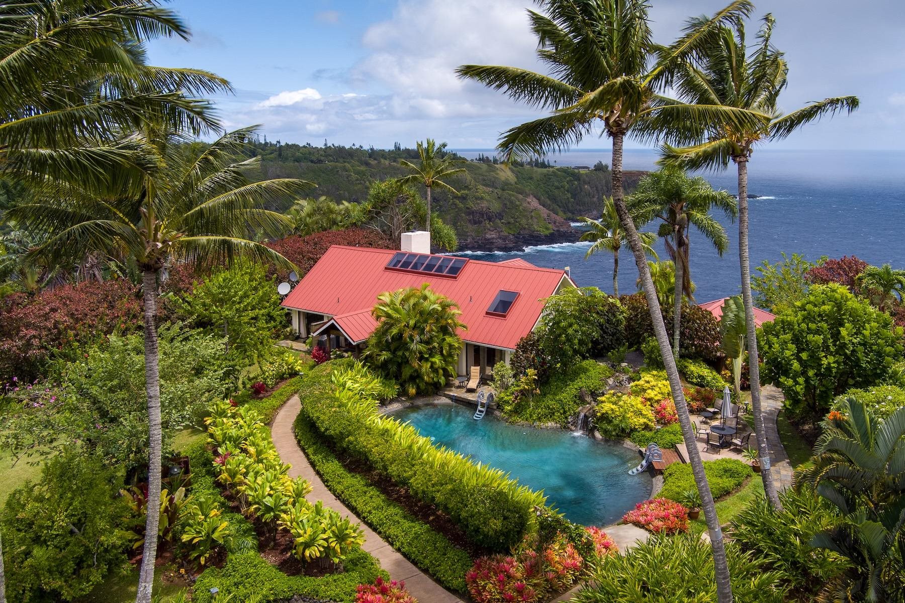 311  Door Of Faith Rd Huelo,  home - photo 1 of 50