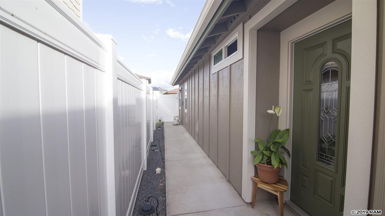 311  Pulihi St Maui Lani, Kahului home - photo 3 of 21