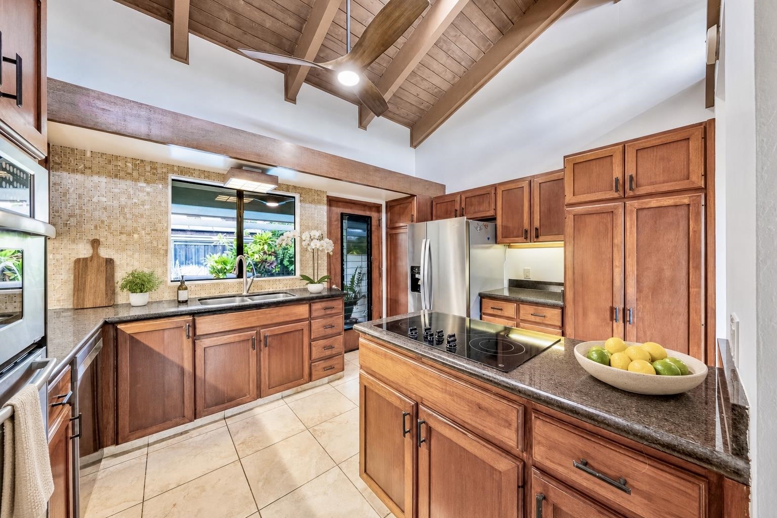3111  Waiea Pl Wailea, Wailea/Makena home - photo 4 of 41