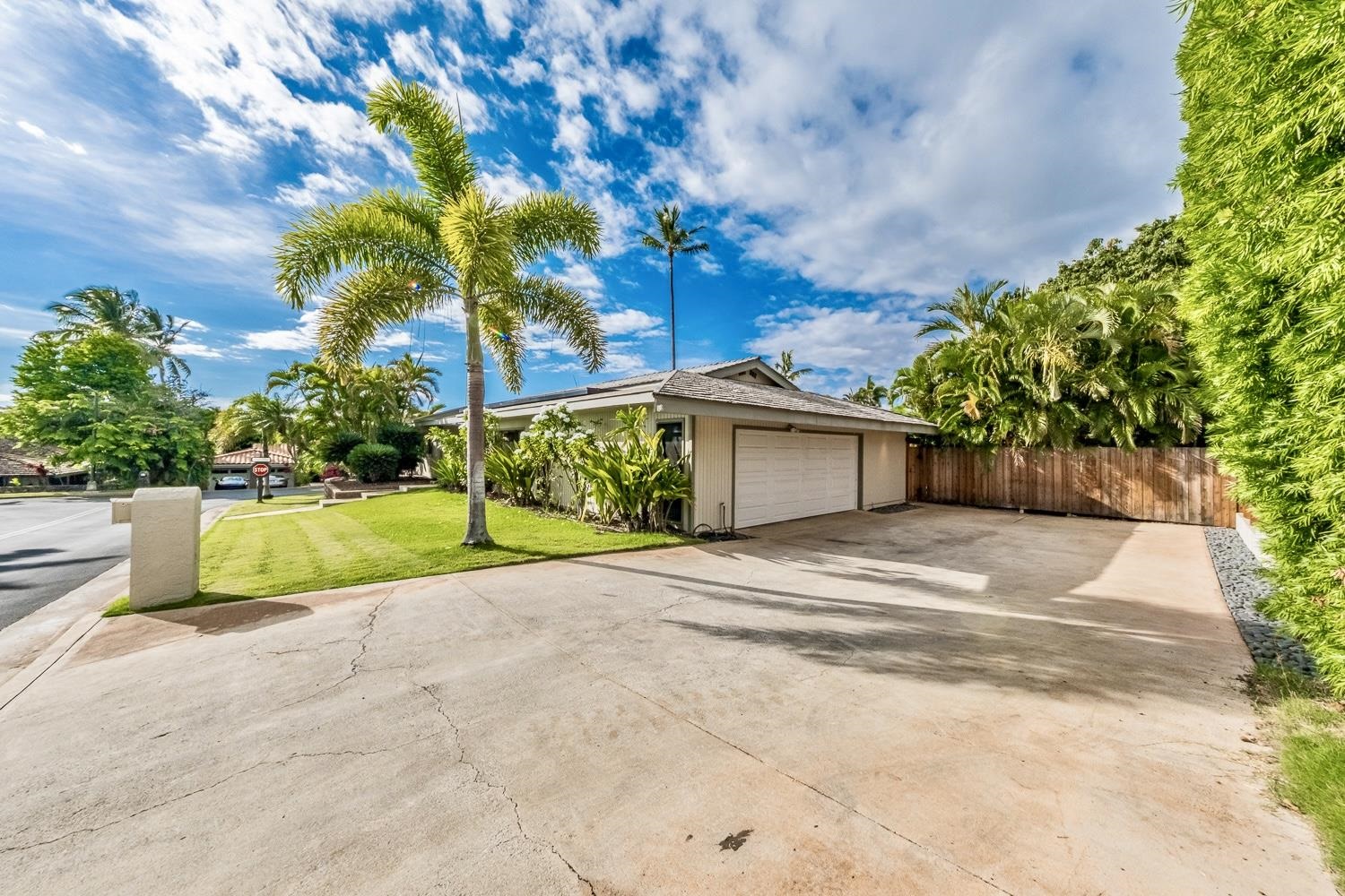 3111  Waiea Pl Wailea, Wailea/Makena home - photo 31 of 41