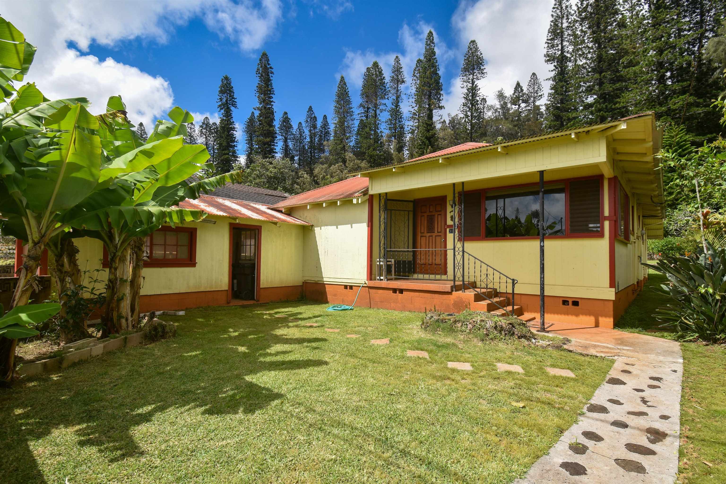 312  Mahana Pl Lanai, Lanai home - photo 2 of 26