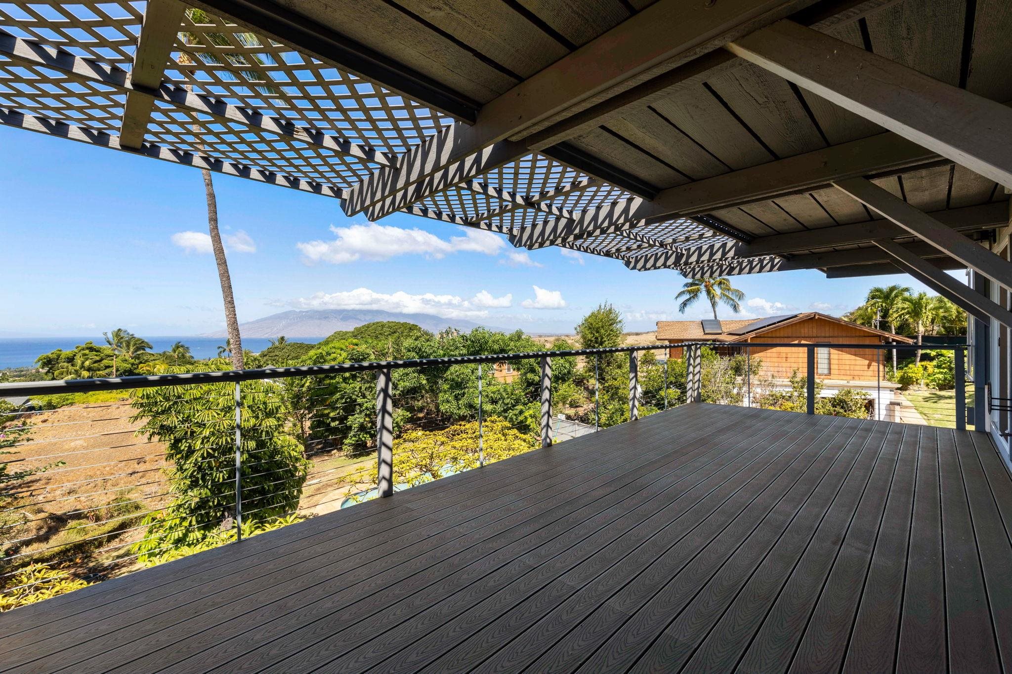 3124  Nahenahe Pl , Maui Meadows home - photo 17 of 48