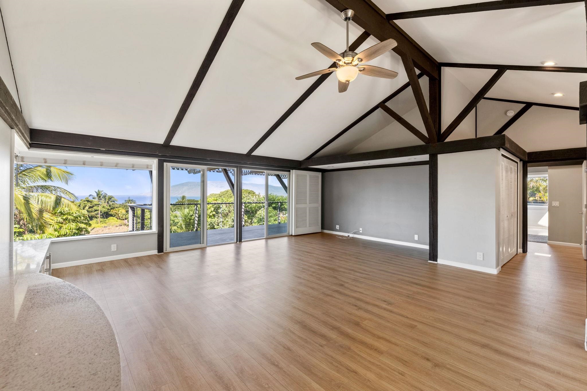3124  Nahenahe Pl , Maui Meadows home - photo 6 of 48