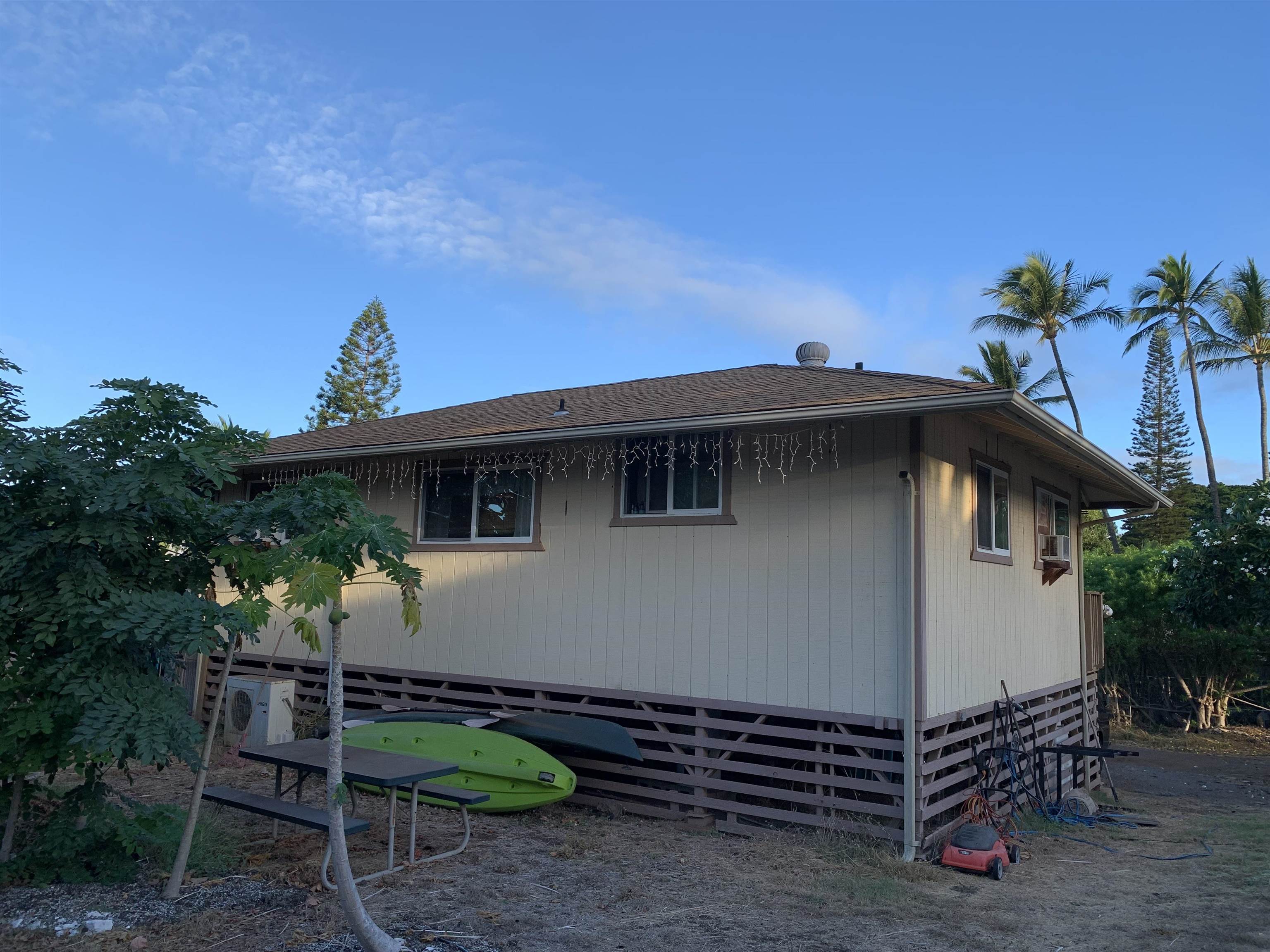 3126  Mapu Pl Wailea, Maui Meadows home - photo 4 of 4