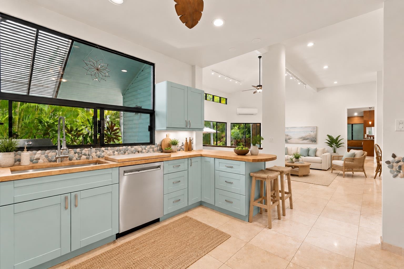 3150  Waiea Pl Wailea Kai, Wailea/Makena home - photo 13 of 50