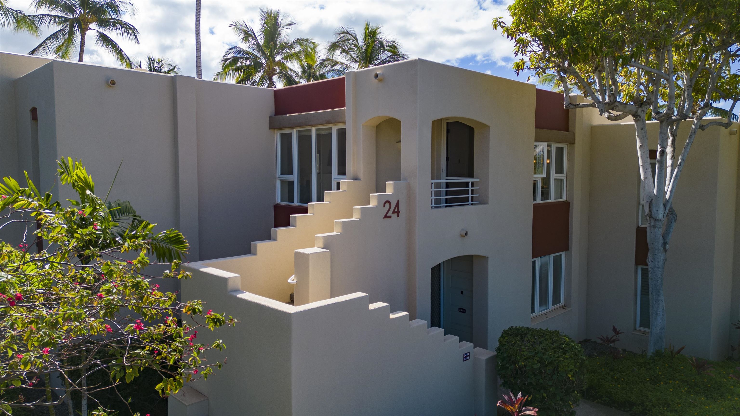 Wailea Palms condo # 2404, Kihei, Hawaii - photo 2 of 39