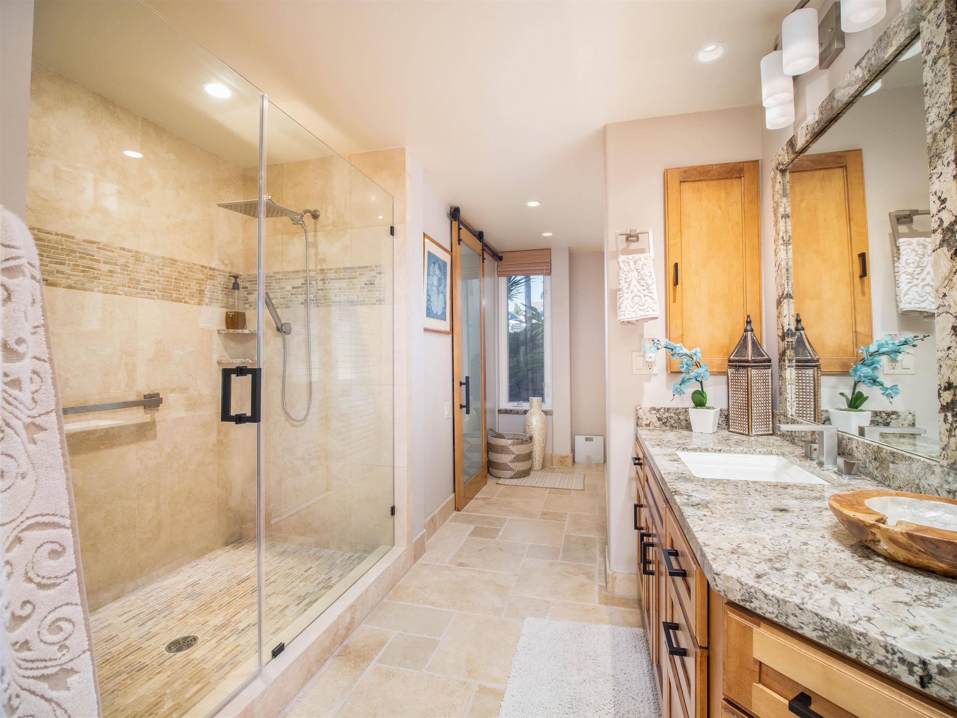 Wailea Palms condo # 2703, Kihei, Hawaii - photo 17 of 38