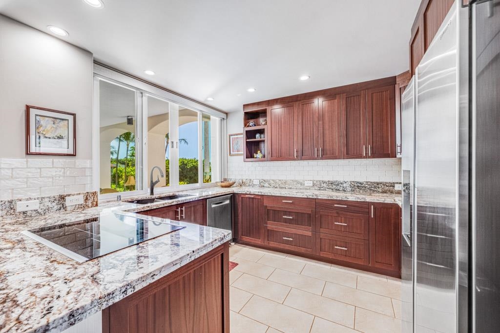 Wailea Palms condo # 2801, Kihei, Hawaii - photo 11 of 46