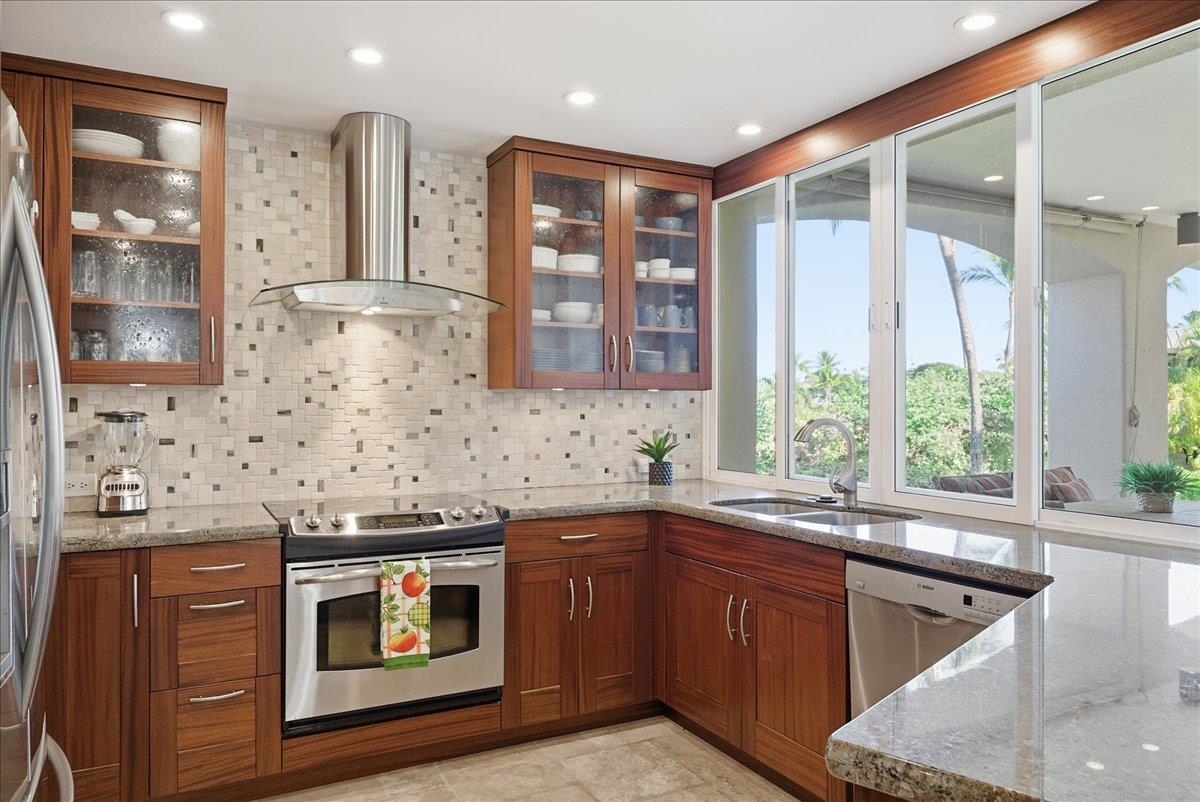 Wailea Palms condo # 3507, Kihei, Hawaii - photo 5 of 37