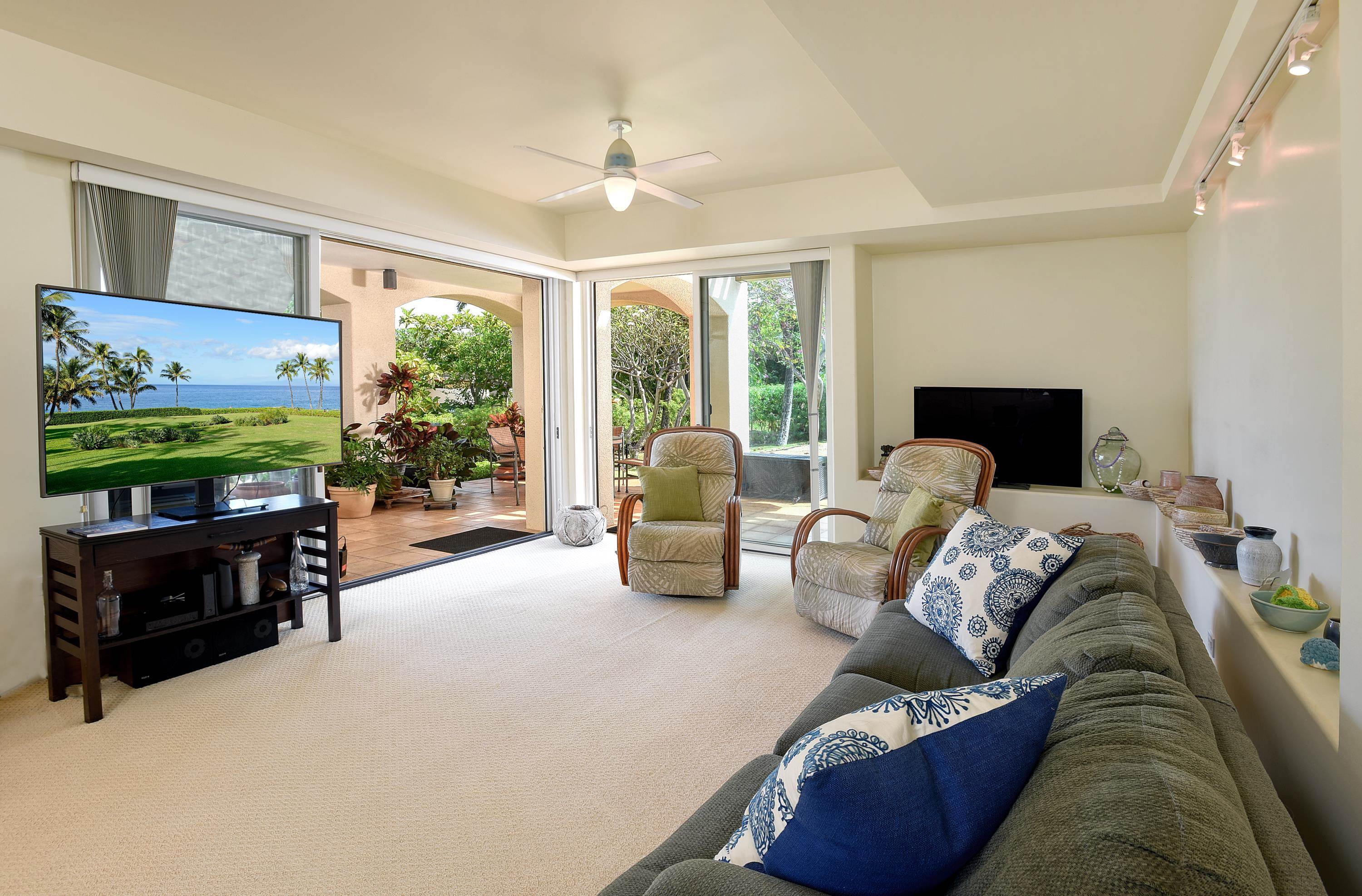 Wailea Palms condo # 3807, Kihei, Hawaii - photo 5 of 36