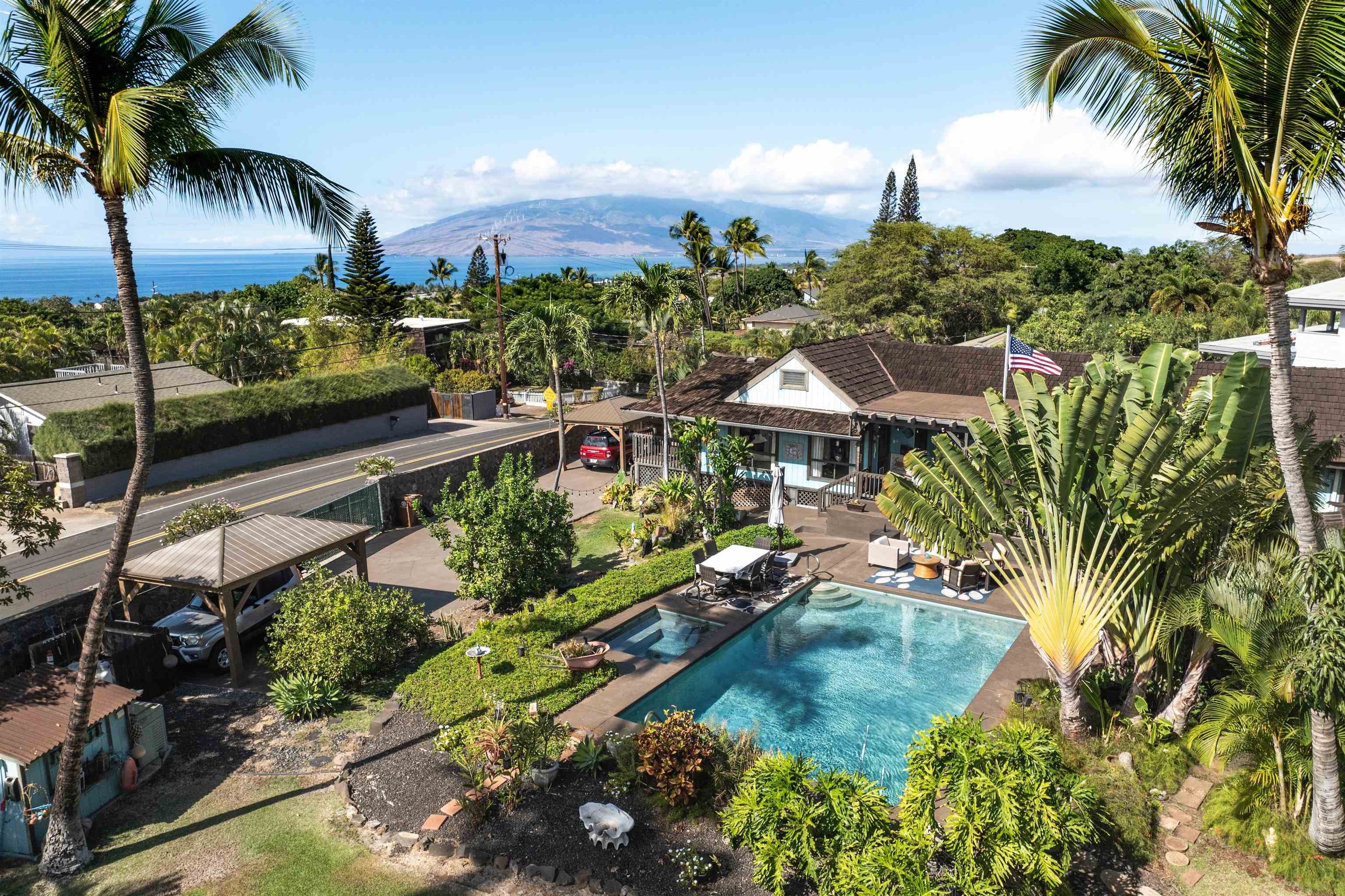 3161  Mapu Pl Maui Meadows, Maui Meadows home - photo 2 of 50