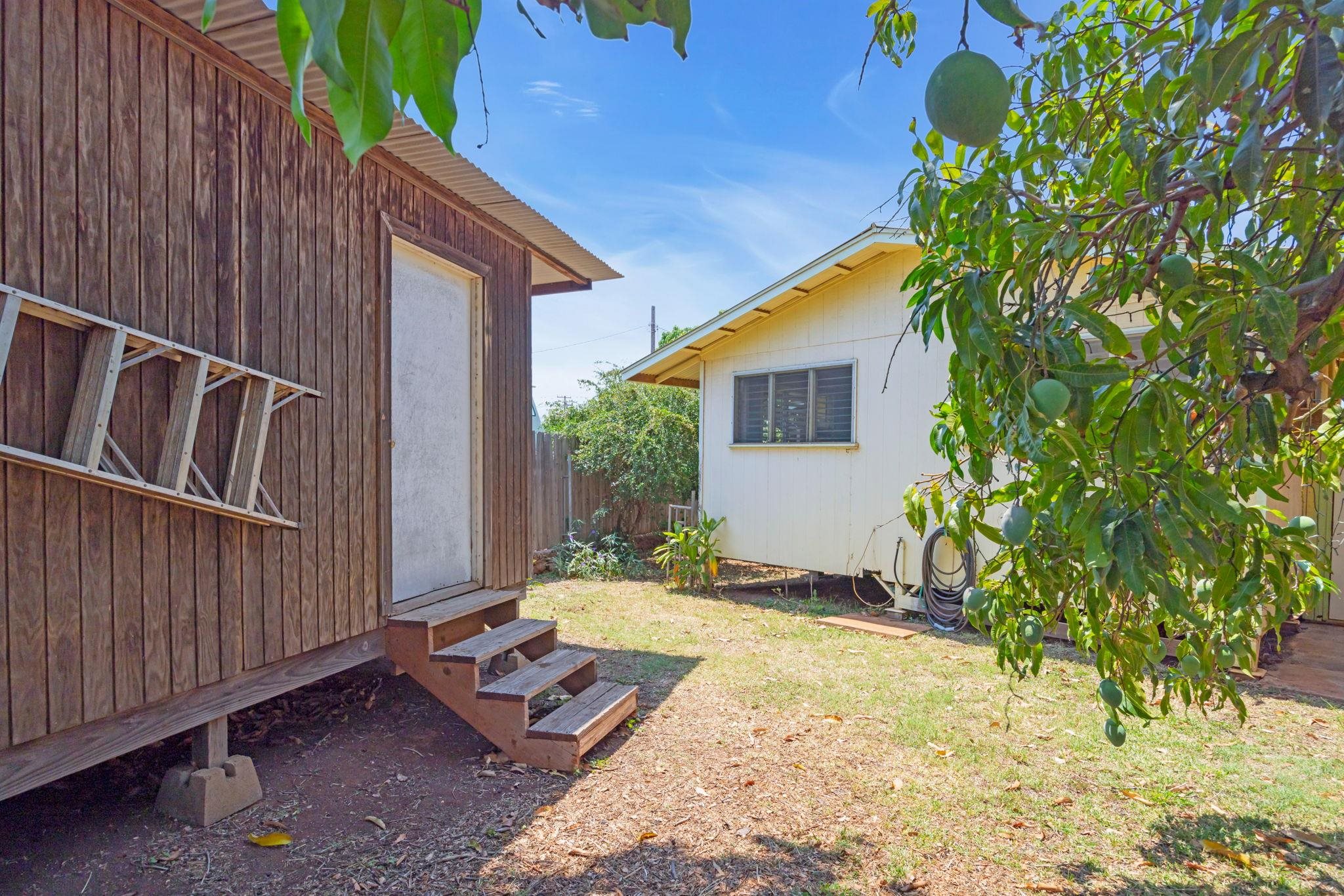 317  Kenolio Rd , Kihei home - photo 28 of 45