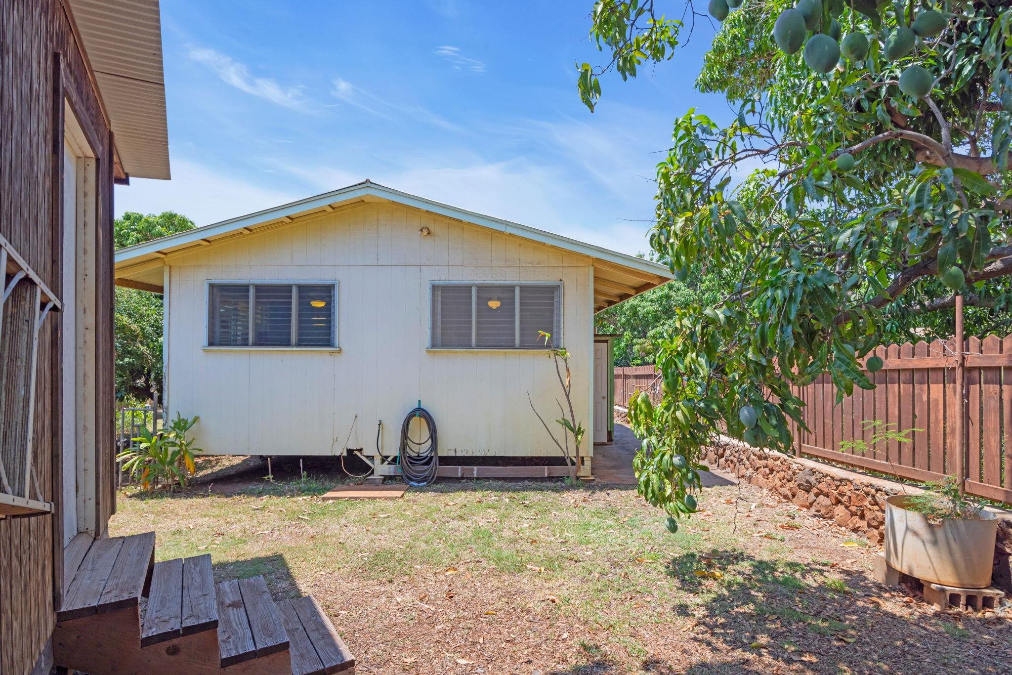 317  Kenolio Rd , Kihei home - photo 29 of 45