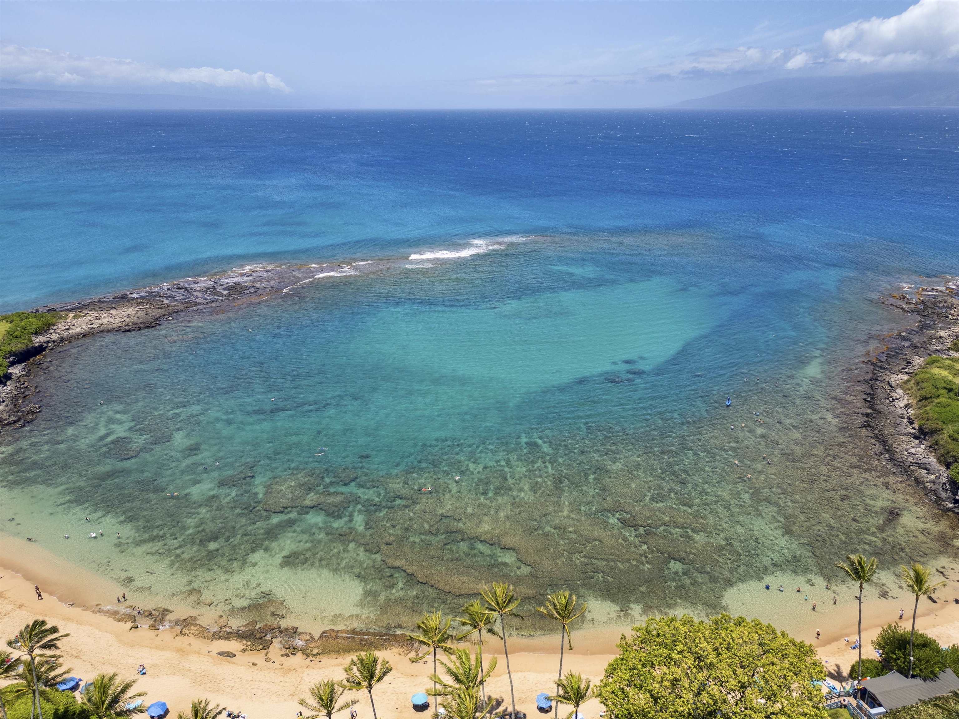 Coconut Grove condo # 32, Lahaina, Hawaii - photo 26 of 47