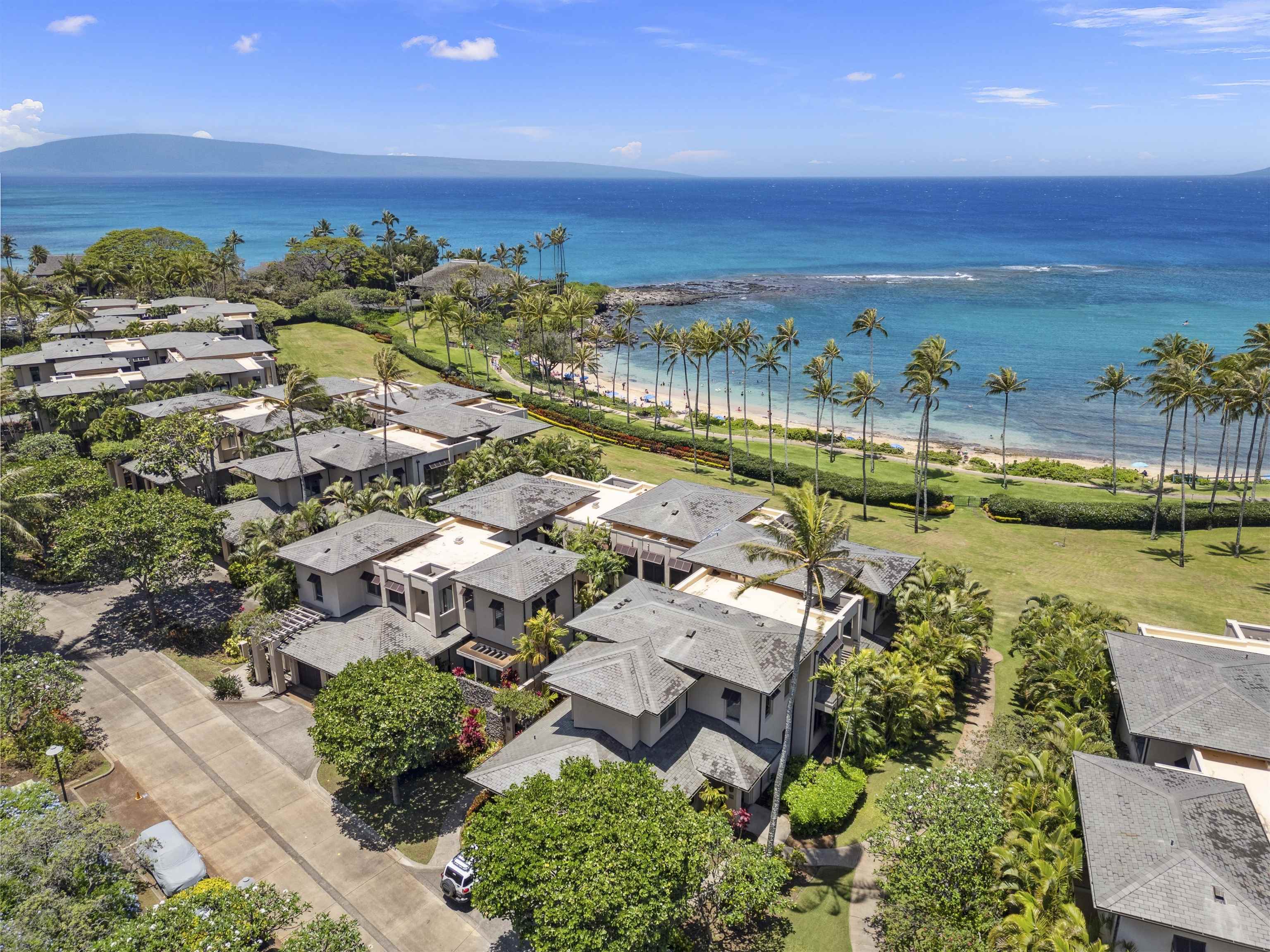 Coconut Grove condo # 32, Lahaina, Hawaii - photo 44 of 47