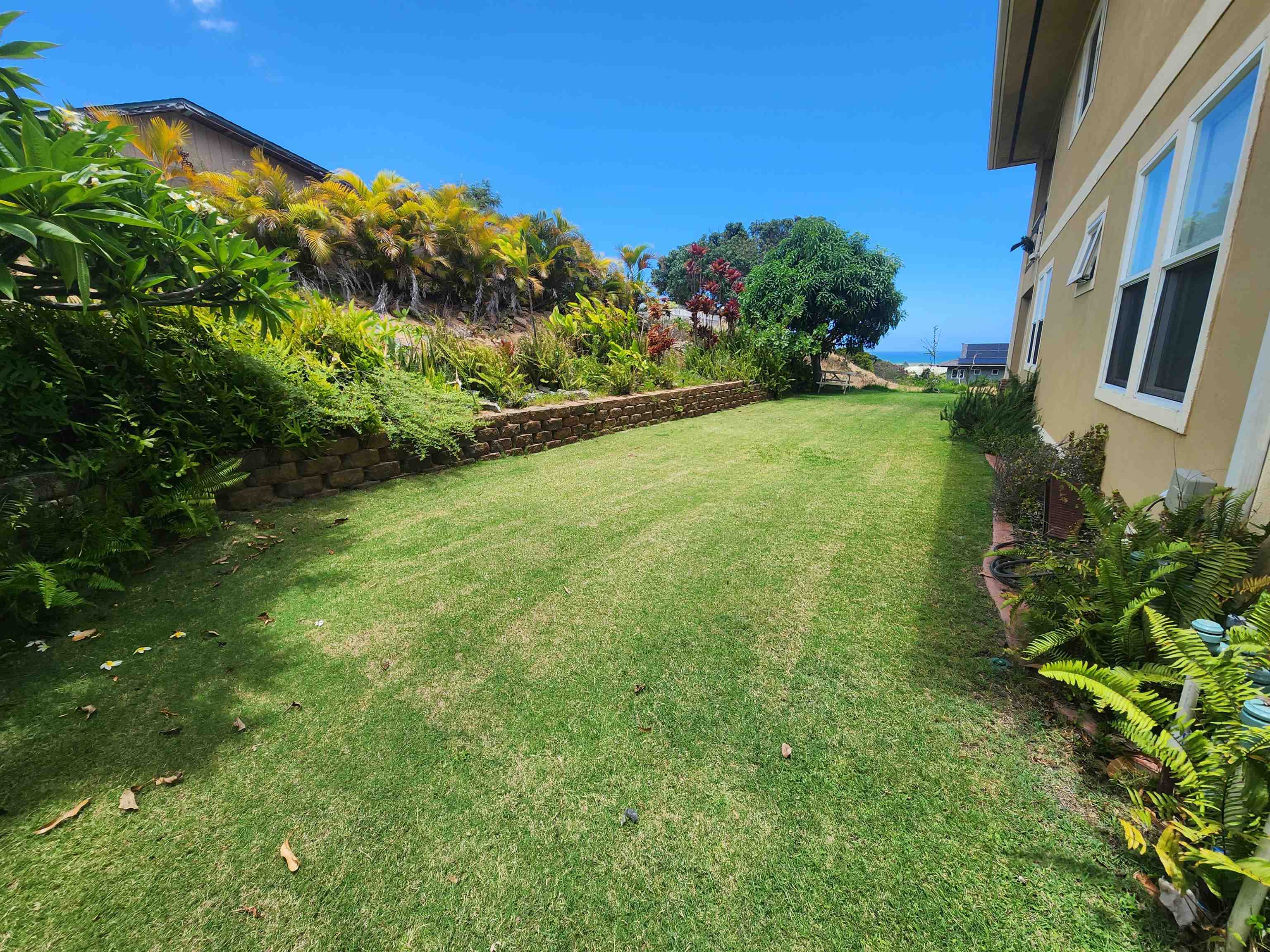 32  Kapueone Pl Maui Lani, Wailuku home - photo 26 of 31