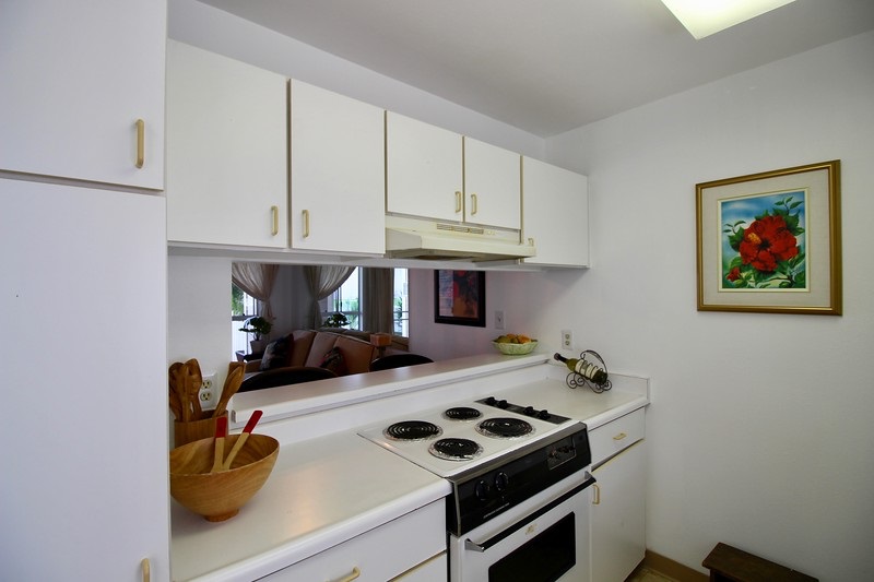 Iao Parkside I condo # 10-105, Wailuku, Hawaii - photo 10 of 14