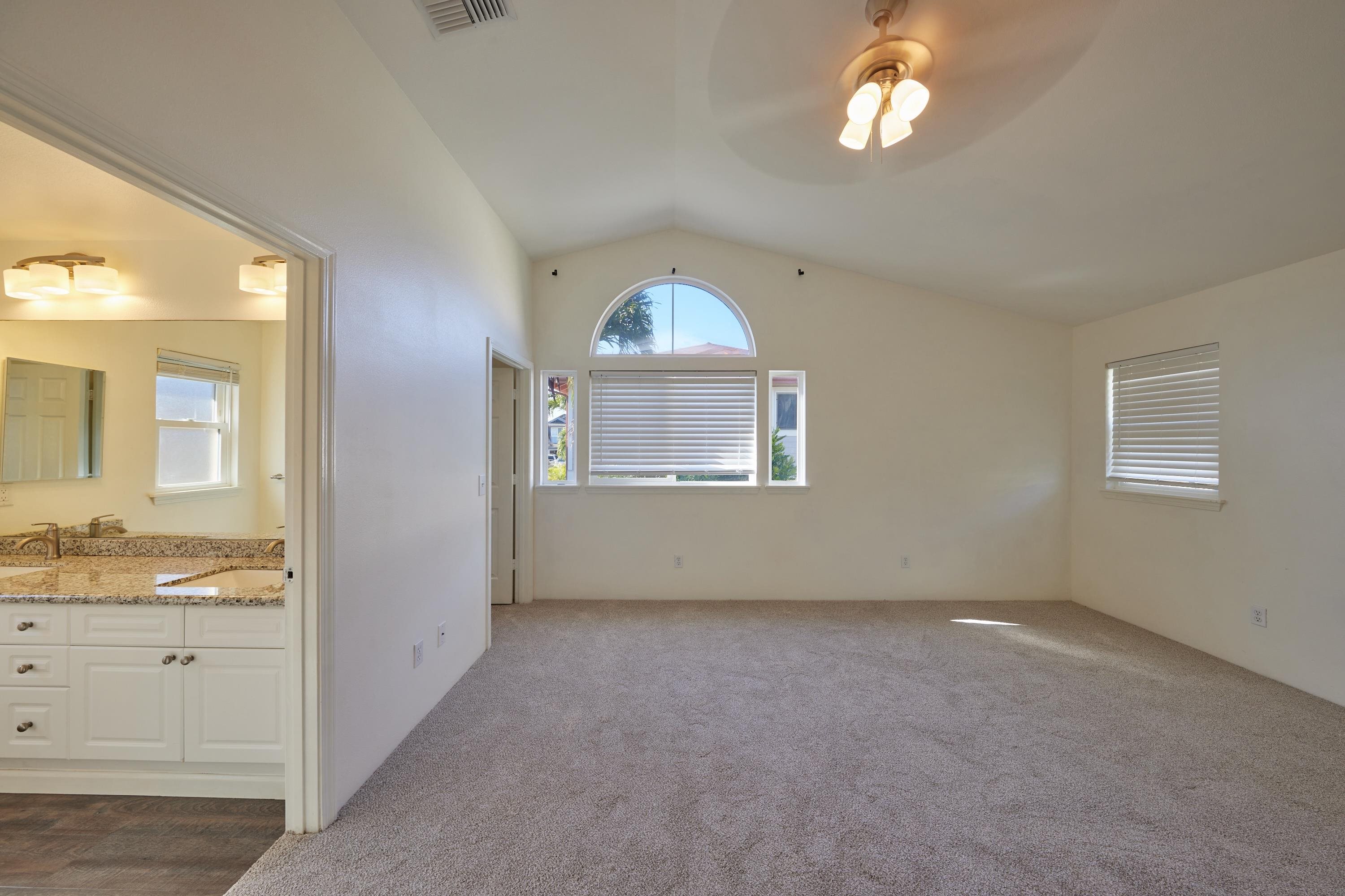 32  E Makahehi Pl Maui Lani, Kahului home - photo 21 of 38