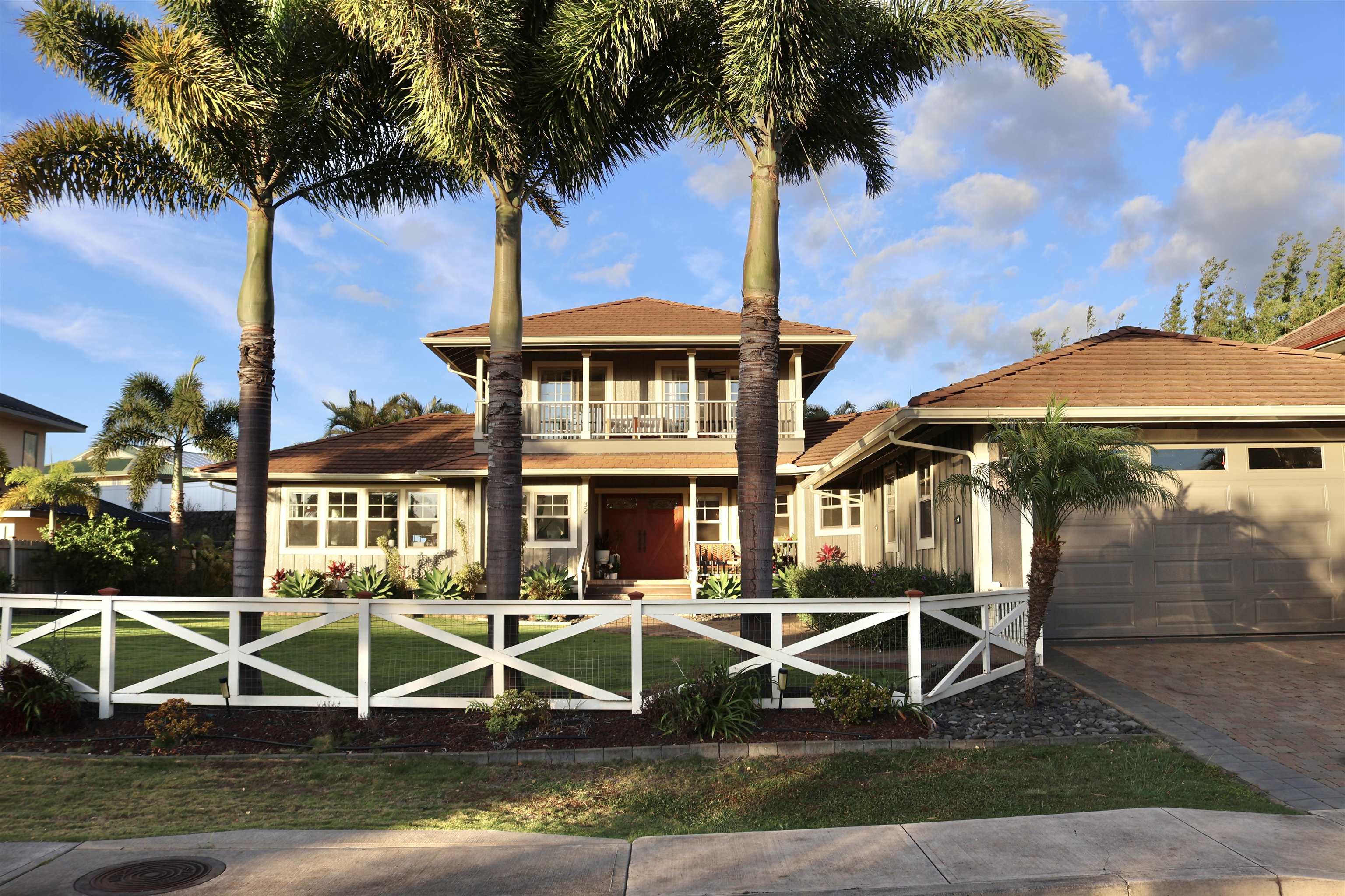 32  Ohia Lehua Pl Kula Farmers Market,  home - photo 1 of 21