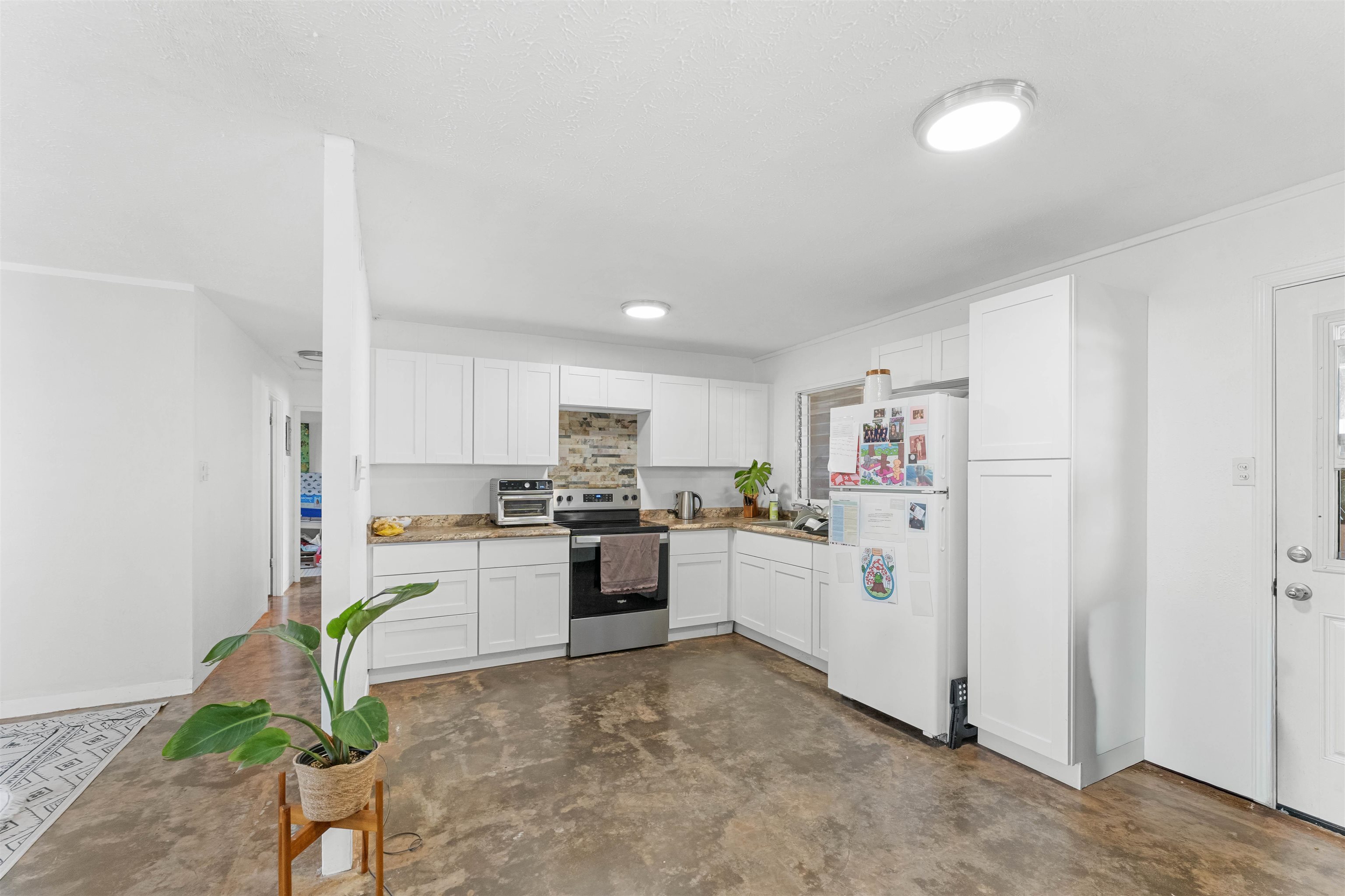 32  Ulumau Pl , Spreckelsville/Paia/Kuau home - photo 6 of 16