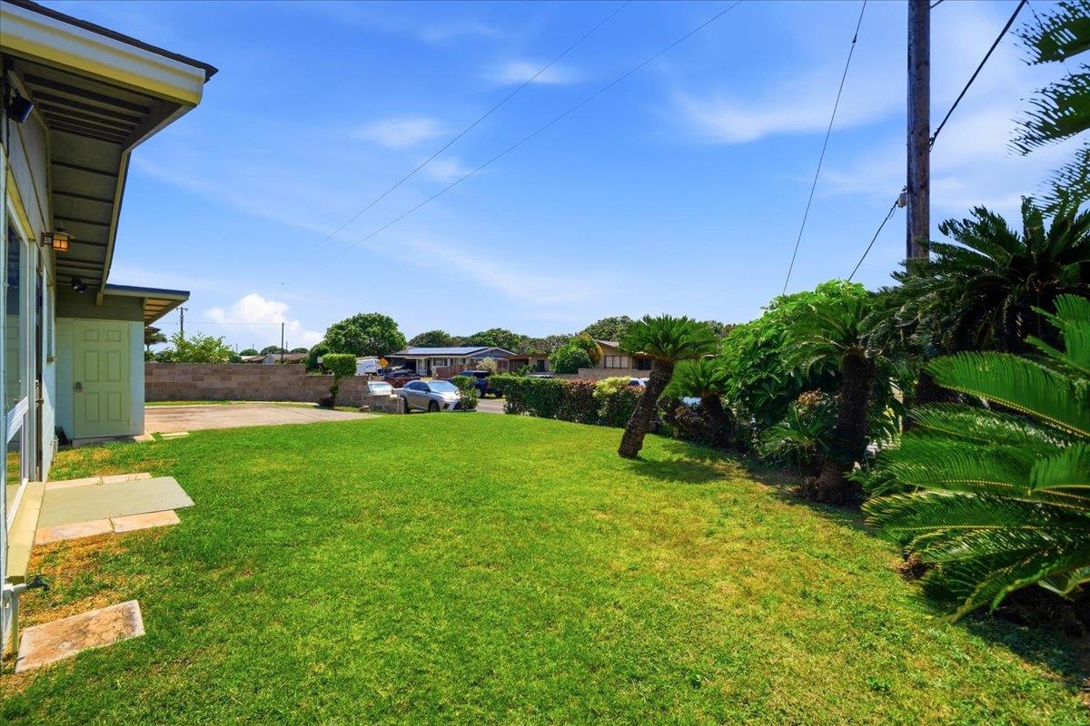 320  Lanai St Third Increment, Kahului home - photo 4 of 46
