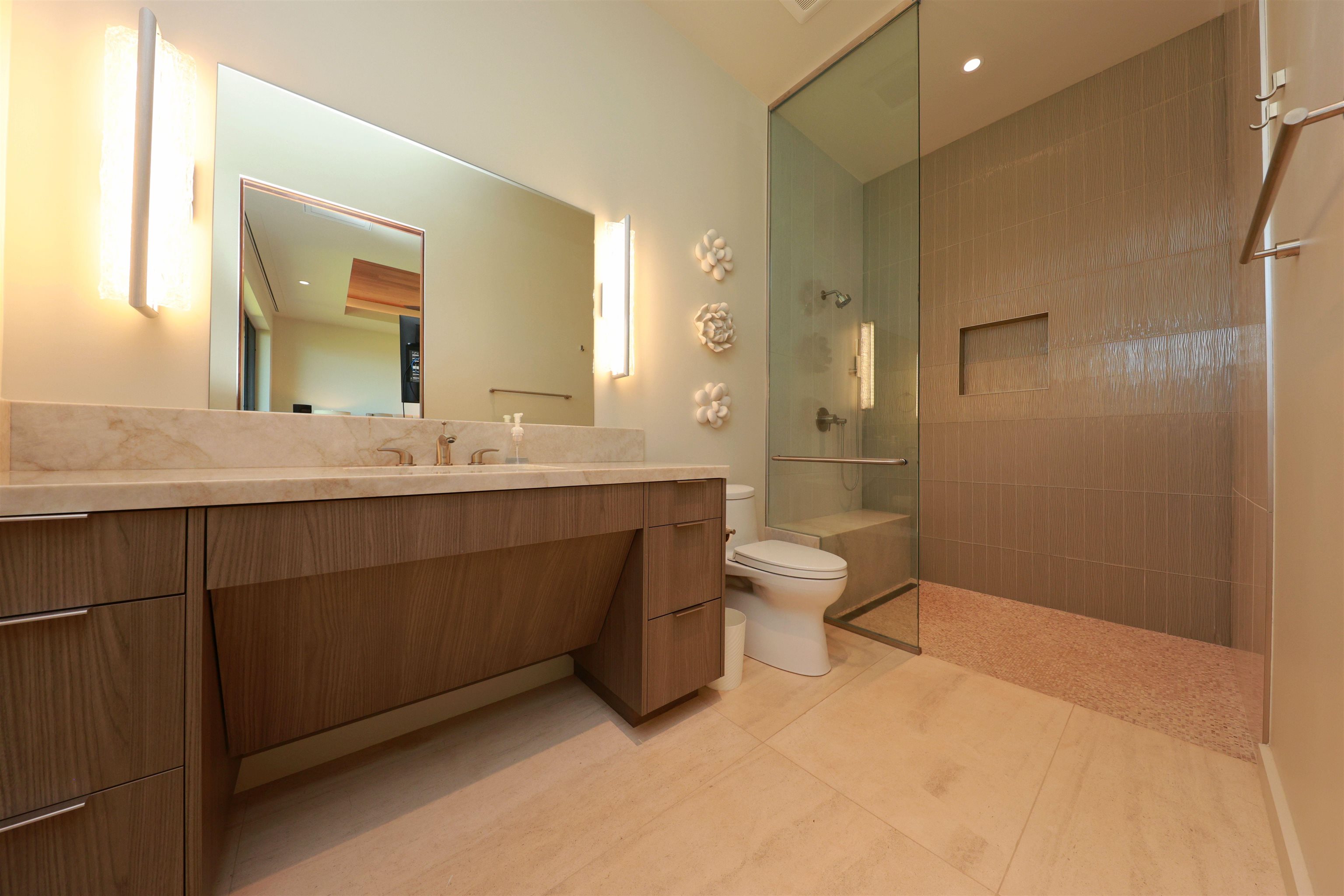 320  Luawai St Olowalu, Olowalu home - photo 31 of 33