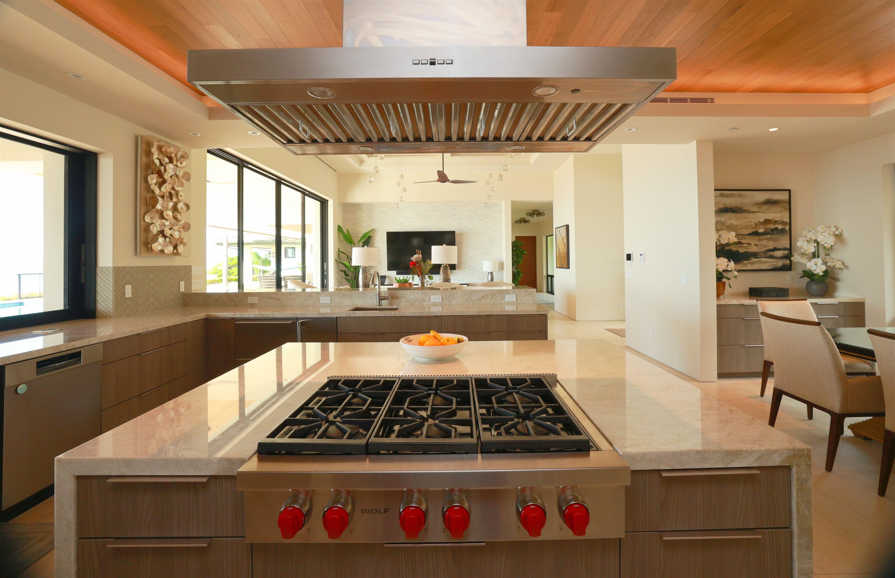 320  Luawai St Olowalu, Olowalu home - photo 7 of 33