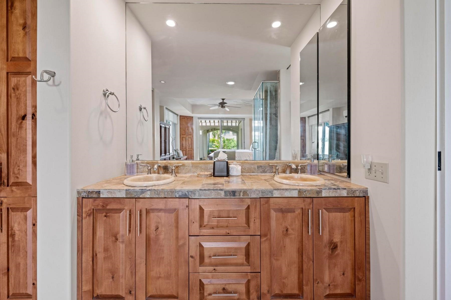 Palms at Wailea I condo # 1001, Kihei, Hawaii - photo 23 of 45