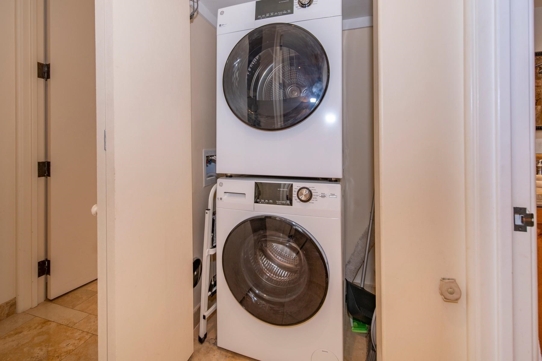 Palms at Wailea I condo # 1001, Kihei, Hawaii - photo 32 of 45