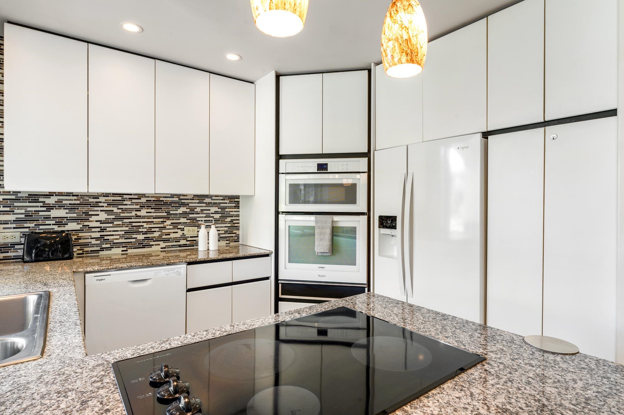 Palms at Wailea I condo # 1207, Kihei, Hawaii - photo 15 of 42