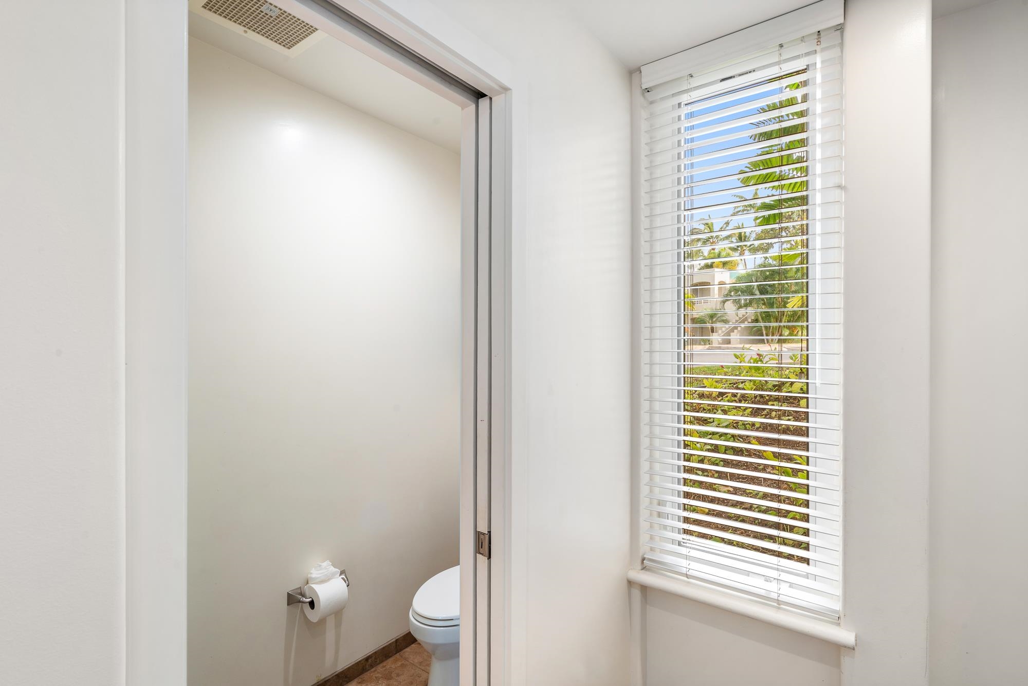 Palms at Wailea I condo # 1207, Kihei, Hawaii - photo 27 of 42