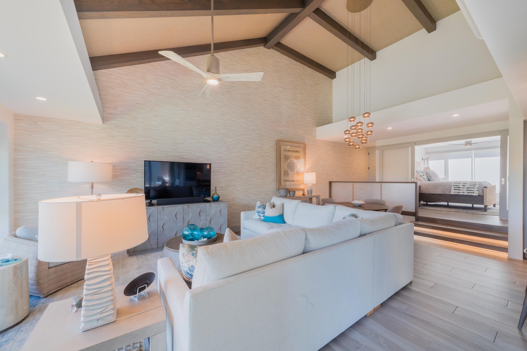 Palms at Wailea I condo # 1606, Kihei, Hawaii - photo 3 of 50