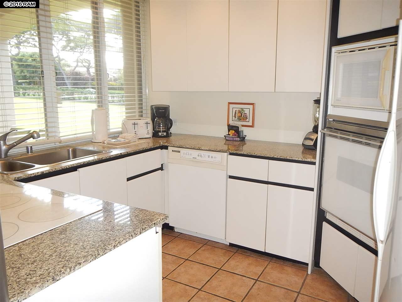 Palms at Wailea I condo # 1801, Kihei, Hawaii - photo 8 of 30