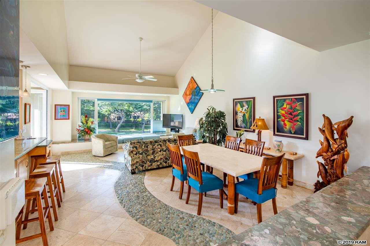 Palms at Wailea I condo # 1806, Kihei, Hawaii - photo 2 of 27