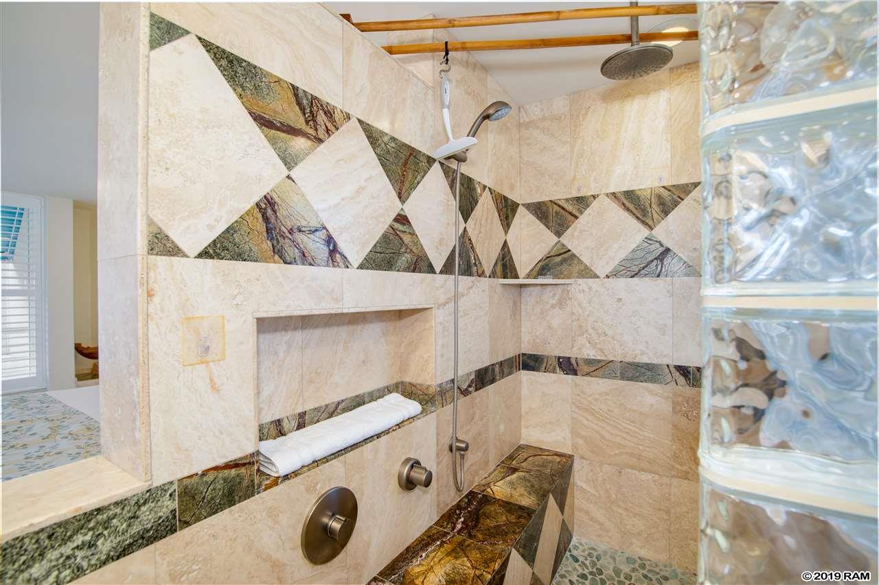 Palms at Wailea I condo # 1806, Kihei, Hawaii - photo 14 of 27