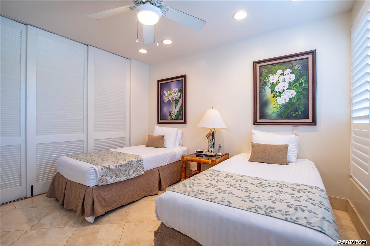 Palms at Wailea I condo # 1806, Kihei, Hawaii - photo 24 of 27