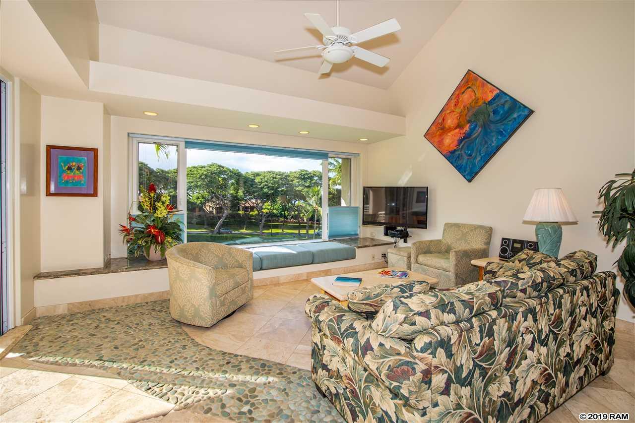 Palms at Wailea I condo # 1806, Kihei, Hawaii - photo 5 of 27