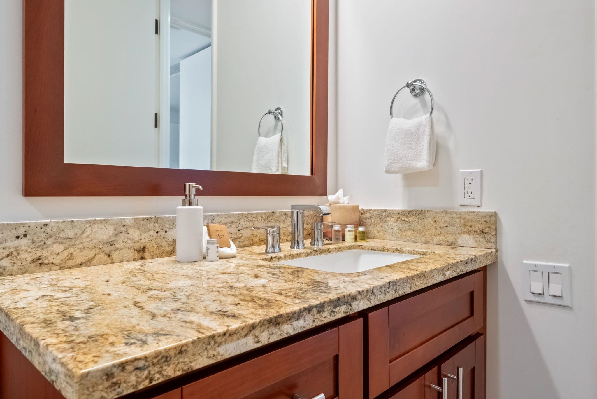 Palms at Wailea I condo # 2104, Kihei, Hawaii - photo 32 of 45