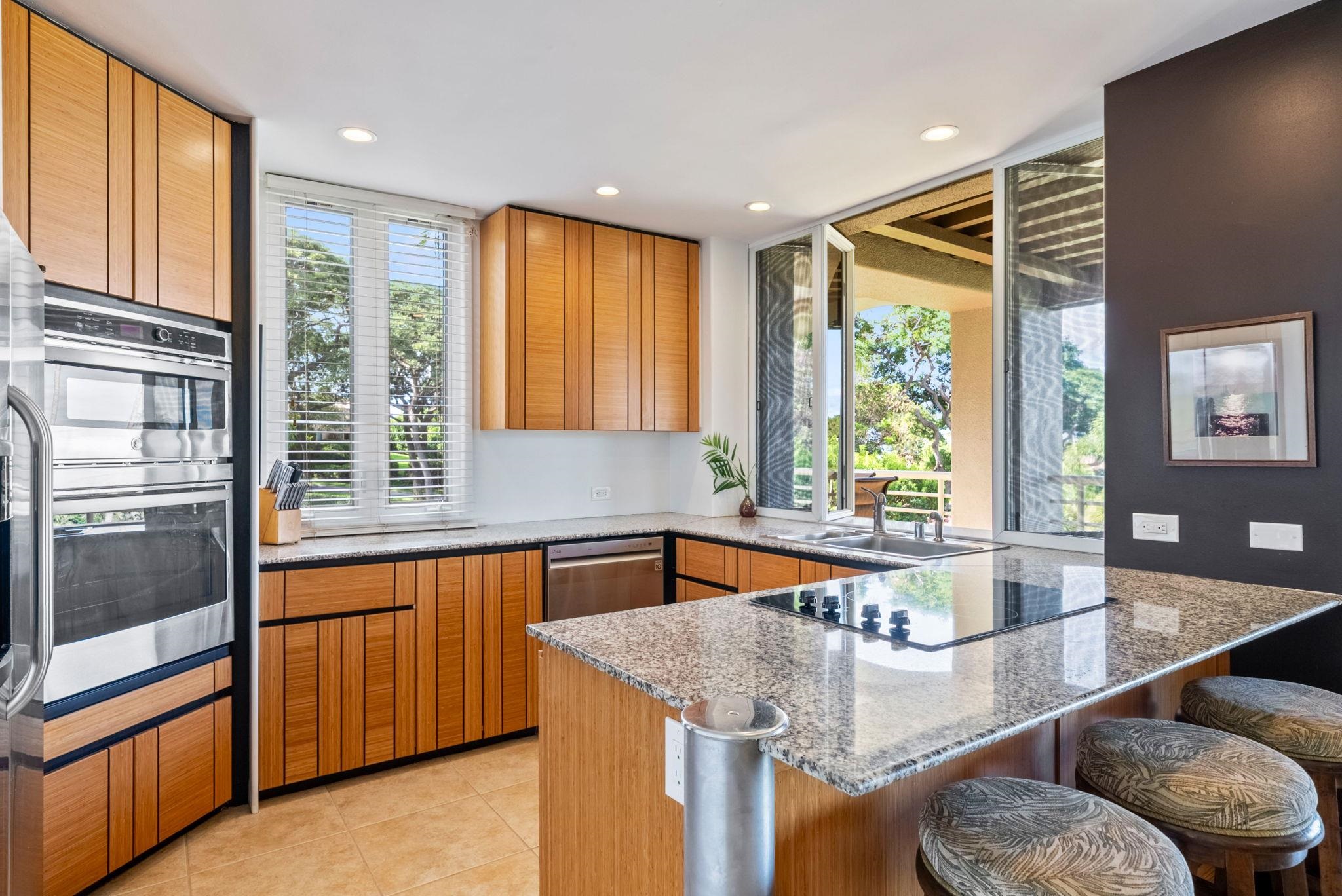 Palms at Wailea I condo # 2104, Kihei, Hawaii - photo 9 of 45