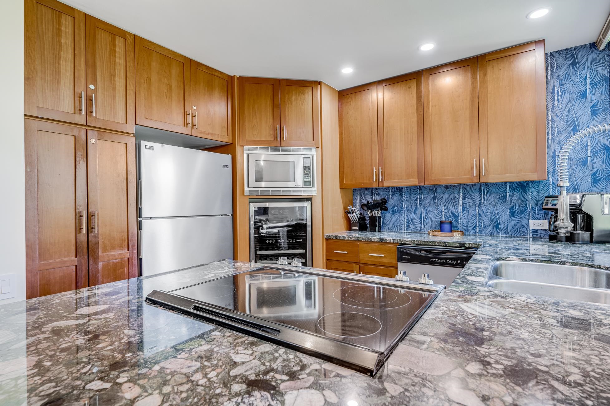 Palms at Wailea I condo # 2105, Kihei, Hawaii - photo 13 of 49